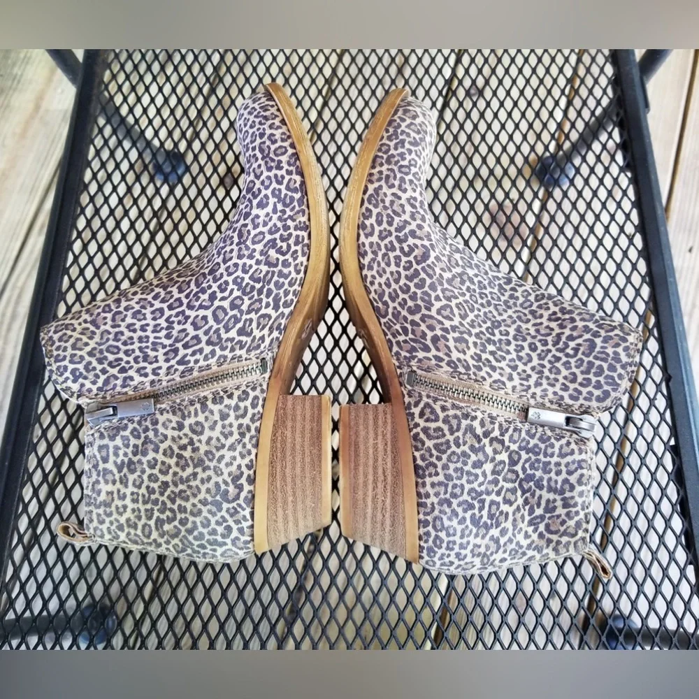 Lucky Brand Leather Leopard Booties/ Boots Size 7 - Picture 6 of 10